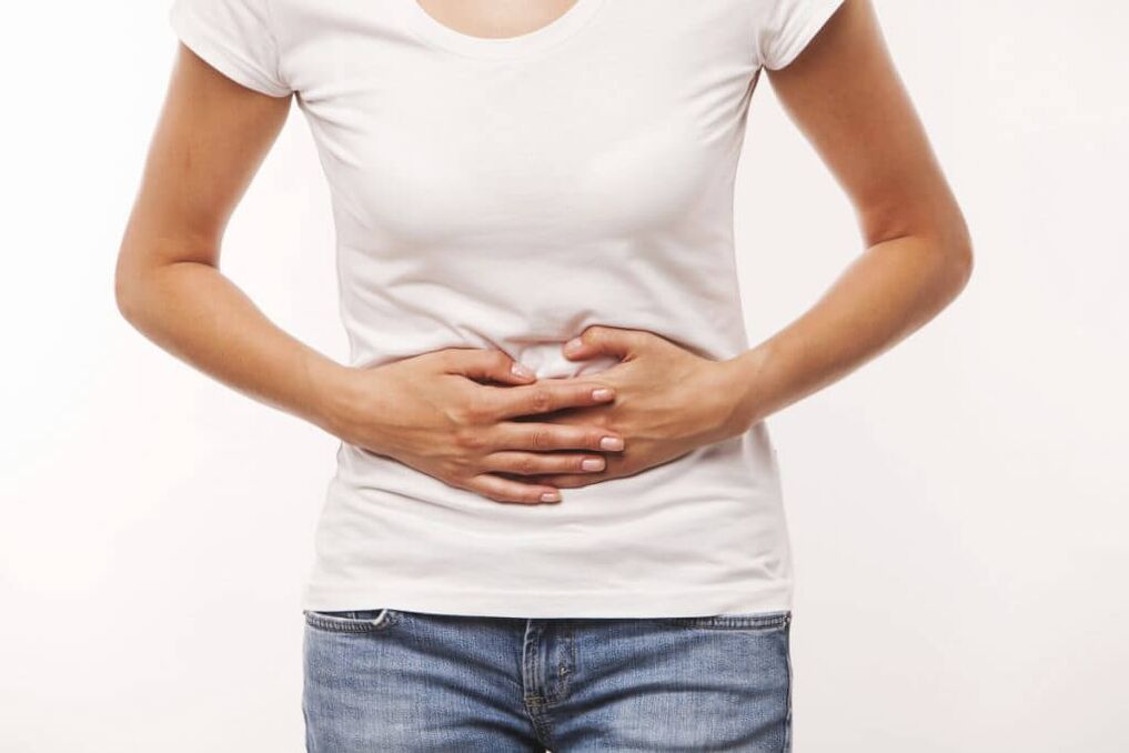 Abdominal pain is a symptom of worms